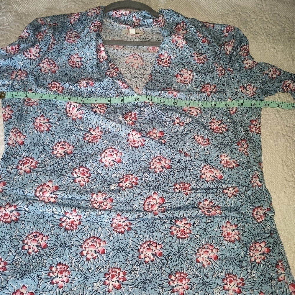 Max Studio Knee Length Wrap Blue Floral Dress Size XL - Picture 7 of 9